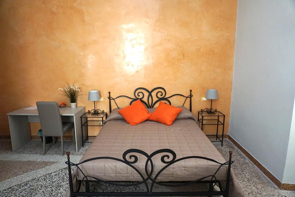 Residence Stendhal Guest House Civitavecchia Ngoại thất bức ảnh