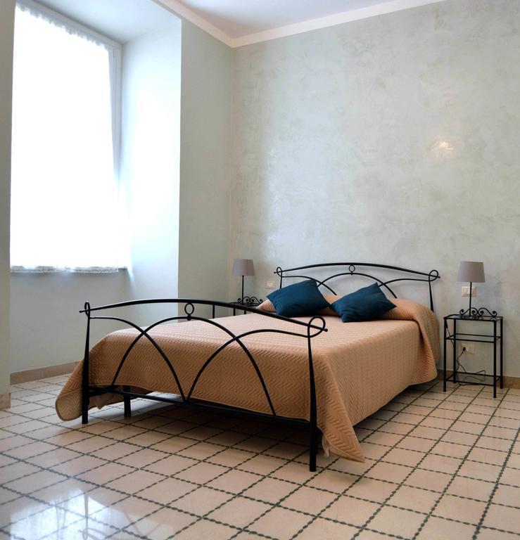 Residence Stendhal Guest House Civitavecchia Ngoại thất bức ảnh