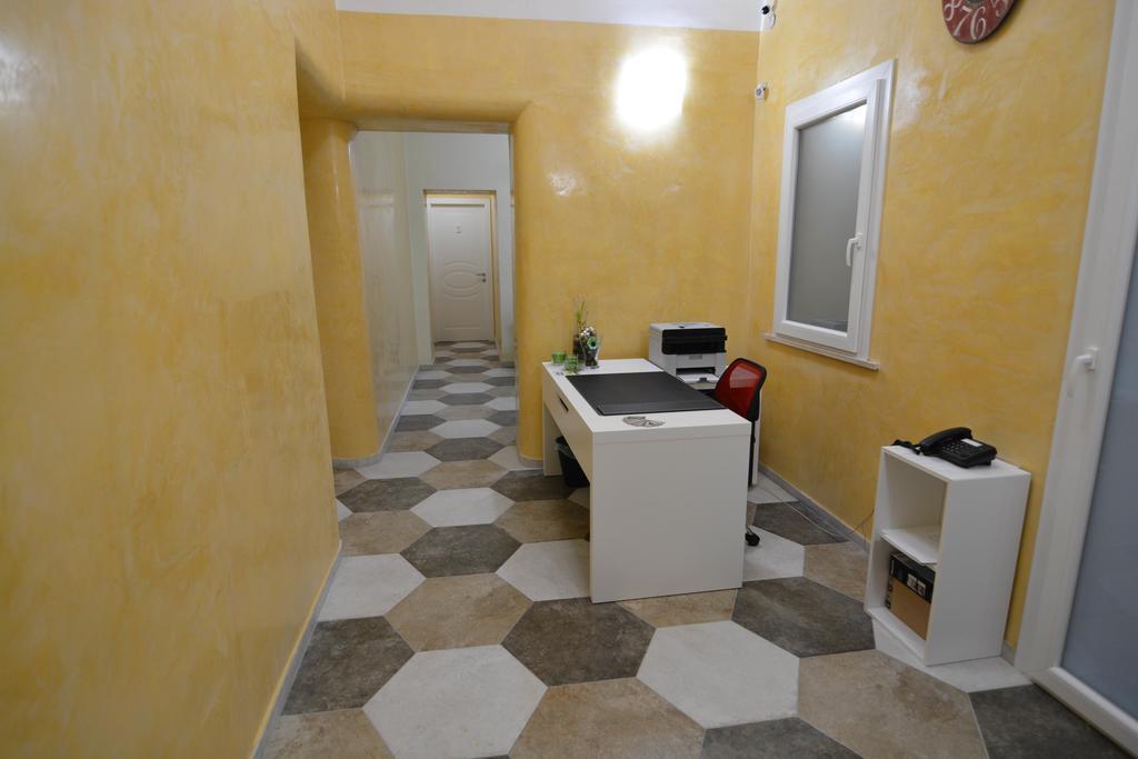 Residence Stendhal Guest House Civitavecchia Ngoại thất bức ảnh
