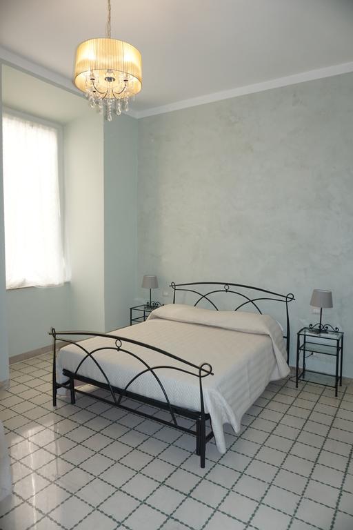 Residence Stendhal Guest House Civitavecchia Ngoại thất bức ảnh